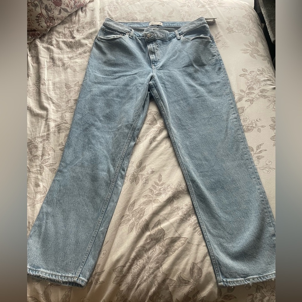 Abercrombie & Fitch Light Blue Women Jeans - Picture 4 of 10